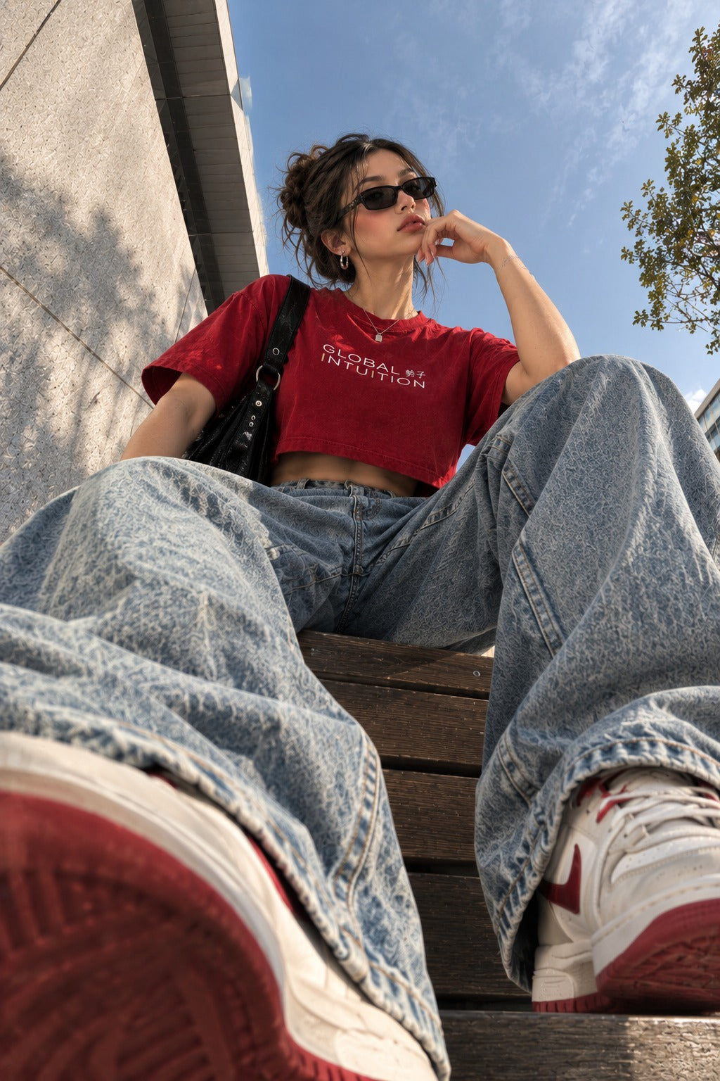 Global Intuition Cropped Tee